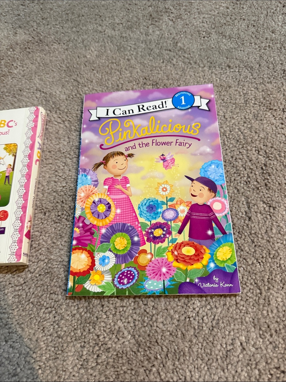 Pinkalicious Book Set - ABCs and The Flower Fairy 🌺 - Picture 4 of 7
